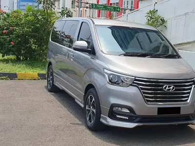 Hyundai H-1 2019