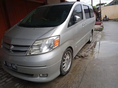 Toyota Alphard 2005