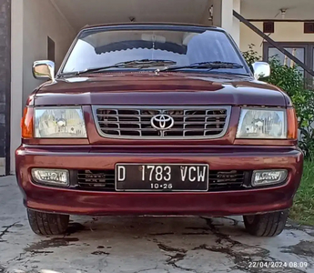 Toyota Kijang 2001