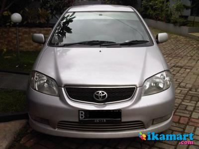 Jual Toyota Vios Limo 2005 MT Silver Mulus