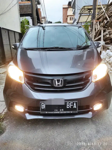 Honda Freed 2015