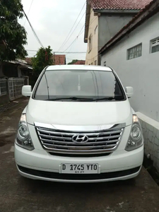 Hyundai H-1 2013