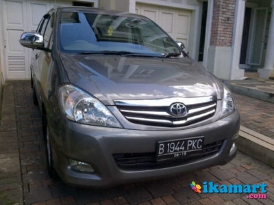 Jual Toyota Innova G Diesel 2010