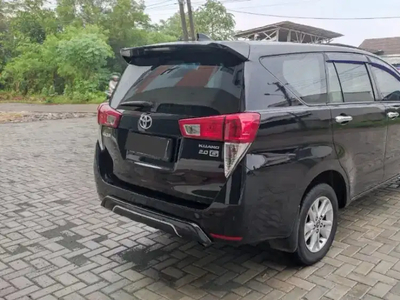 Toyota Kijang Innova 2016