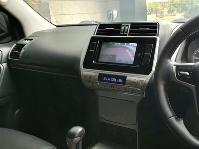 Toyota Land Cruiser Prado 2.7 Automatic tx hitam bensin 2017 km 79rban cash kredit proses bisa