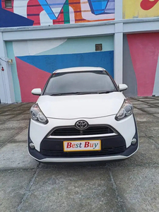 Toyota Sienta 2017