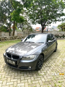 BMW 320i 2009