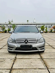 Mercedes-Benz C250 2011