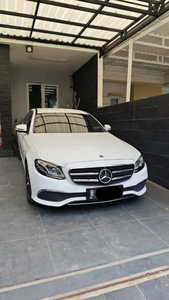 Mercedes-Benz E300 2019