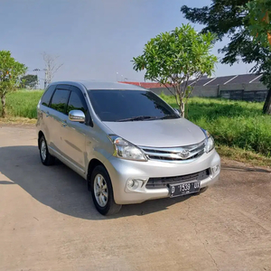 Toyota Avanza 2012