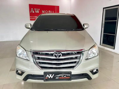 Toyota Kijang Innova 2012