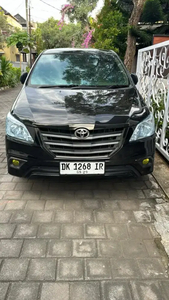 Toyota Kijang Innova 2014