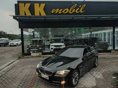 BMW 523i 2011