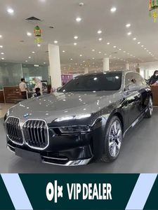 BMW i7 2023