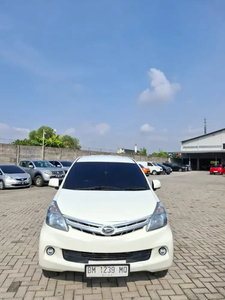 Daihatsu Xenia 2012