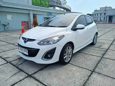 Mazda 2 2013