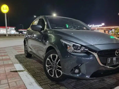 Mazda 2 2016