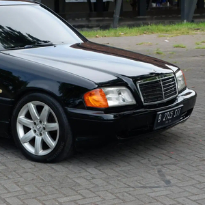 Mercedes-Benz C180 1995