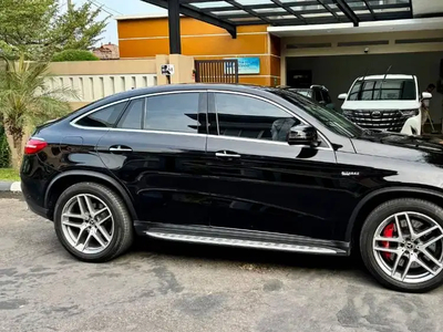 Mercedes-Benz GLE400 2019