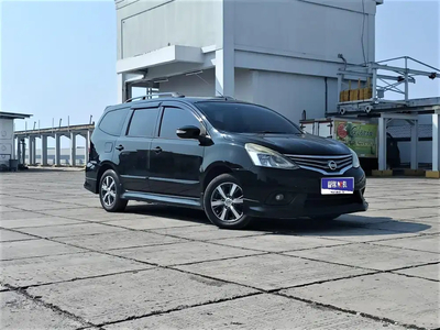 Nissan Grand livina 2014