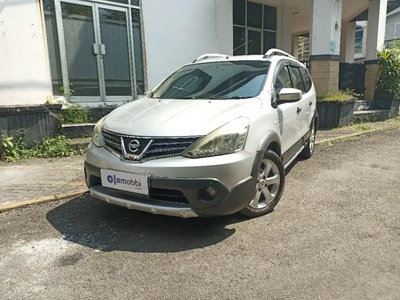 Nissan Grand livina 2015