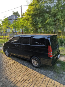 Nissan Serena 2009