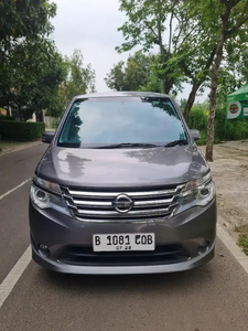 Nissan Serena 2016