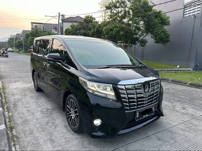 Toyota Alphard 2015