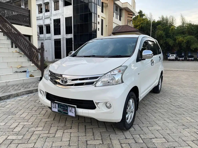 Toyota Avanza 2013