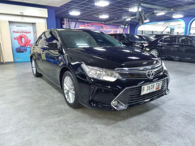 Toyota Camry 2015