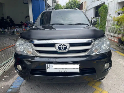 Toyota Fortuner 2006