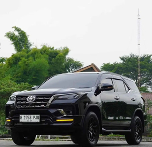 Toyota Fortuner 2022