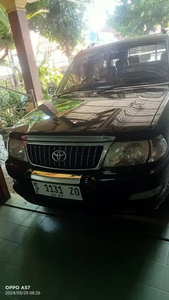 Toyota Kijang 2004