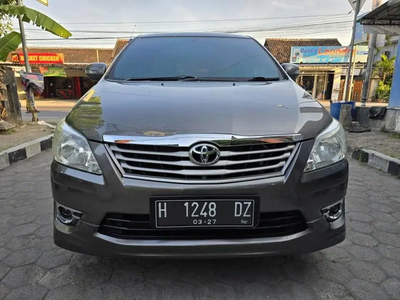 Toyota Kijang Innova 2012