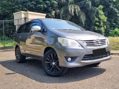 Toyota Kijang Innova 2013