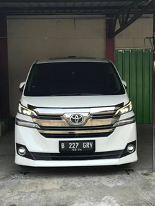 Toyota Vellfire 2015