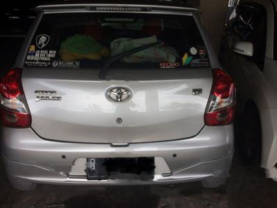 Dijual mobil Toyota Etios Valco G 2013 Hatchback
