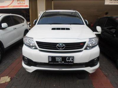 Dijual Mobil Toyota Fortuner TRD 2014