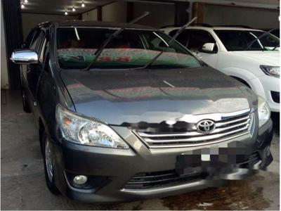 Dijual mobil Toyota Kijang Innova G 2013 MPV