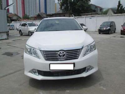 Jual mobil Toyota Camry G 2012