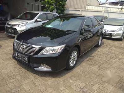 Jual mobil Toyota Camry G 2014