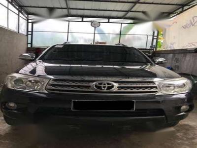 Jual mobil Toyota Fortuner G Luxury 2011 Matic