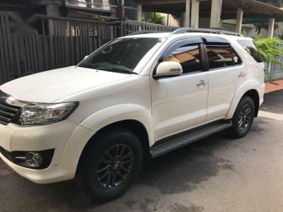 Jual mobil Toyota Fortuner G Luxury AT Tahun 2015 Automatic