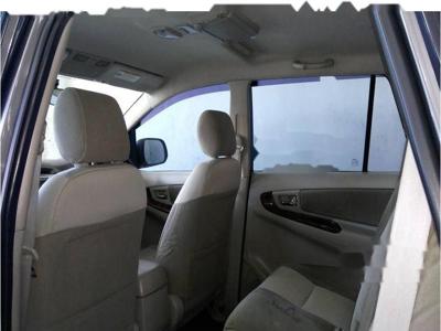 Jual mobil Toyota Kijang Innova V 2013