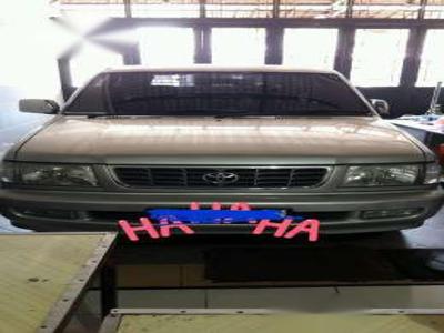 Jual mobil Toyota Kijang LGX 2000