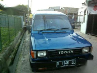 Jual murah Toyota Kijang 1989