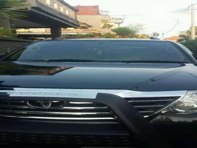 Jual Toyota Fortuner G Lux 2012 bagus