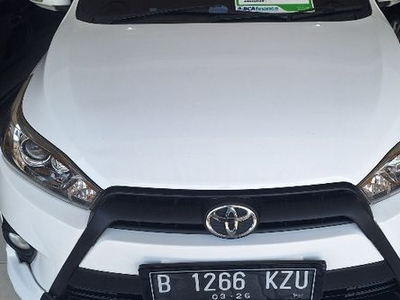 2014 Toyota Yaris G M/T 3 AB