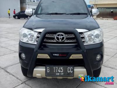 Toyota Fortuner G AT Tahun 2011 Automatic