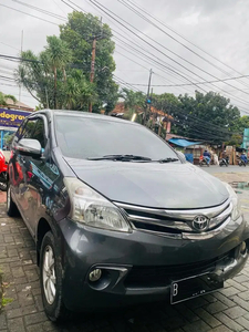 Toyota Avanza 2012